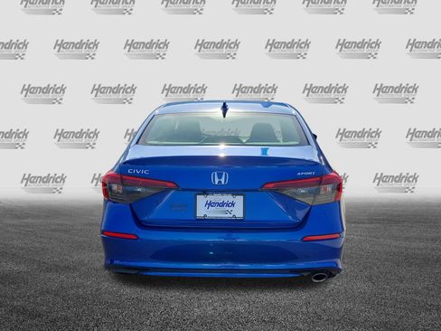 Used 2023 Honda Civic Sport image 6