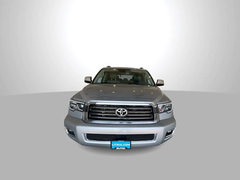 Used 2021 Toyota Sequoia Limited AWD/4WD image 3