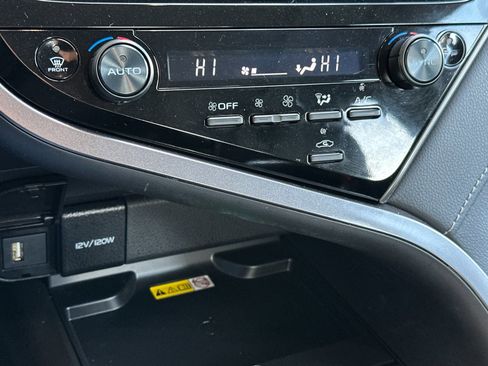 Used 2024 Toyota Camry XSE w/ Blackout Package (TMS) image 19