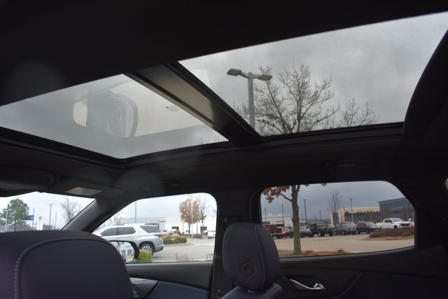 New 2026 Chevrolet Blazer RS w/ Enhanced Convenience Package FWD image 19