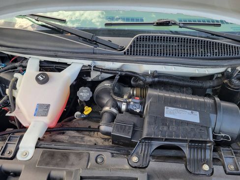 Used 2019 Chevrolet Express 2500 w/ Communications Package RWD image 30