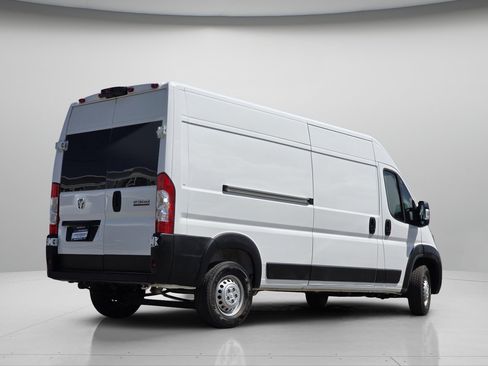 Used 2025 RAM ProMaster 2500 FWD image 47