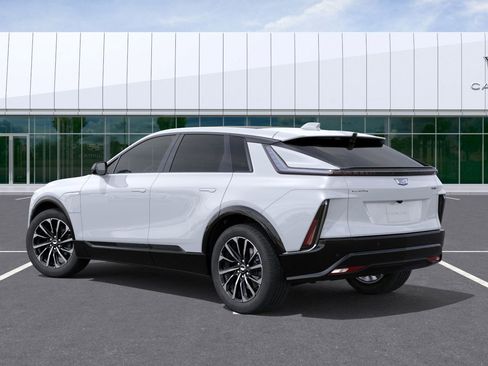 New 2026 Cadillac Lyriq Sport image 3