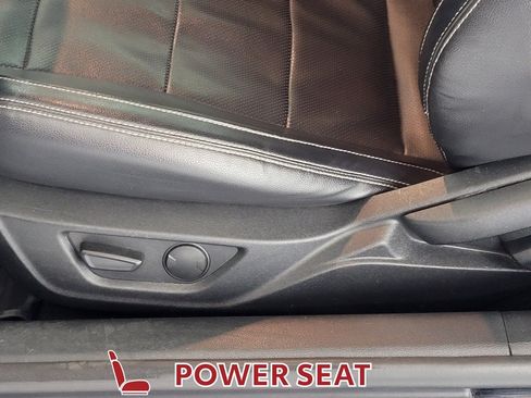Used 2021 Ford Mustang Premium RWD image 15