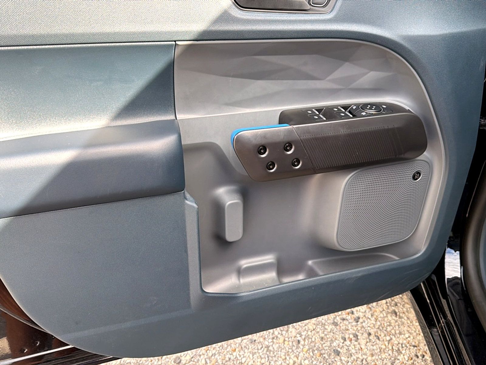 Used 2025 Ford Maverick Lobo AWD/4WD image 9
