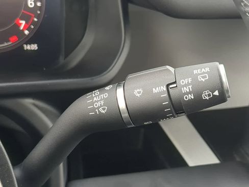 Used 2025 Land Rover Defender 110 S image 27