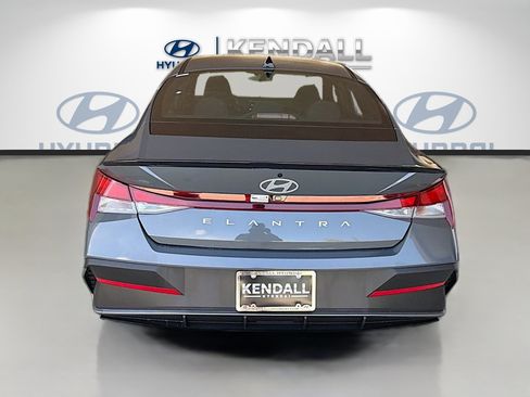 Certified 2026 Hyundai Elantra Sport FWD image 5