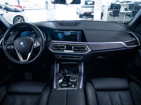 Used 2023 BMW X5 xDrive45e AWD/4WD image 9