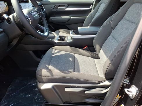 New 2026 GMC Terrain Elevation w/ LPO, Floor Liner Package image 14