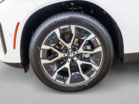 Used 2026 BMW X3 xDrive30i w/ Premium Package AWD/4WD image 9