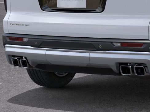 New 2026 Chevrolet Traverse LT w/ Sun and Wheel Package image 14