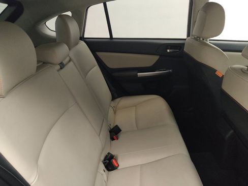 Used 2017 Subaru Crosstrek 2.0i Limited w/ Popular Package #2 image 19