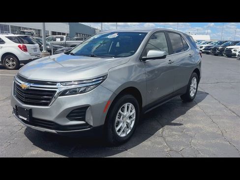 Certified 2024 Chevrolet Equinox LT AWD/4WD image 4