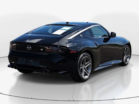 Used 2025 Nissan Z Sport w/ Floor Mat Package RWD image 6