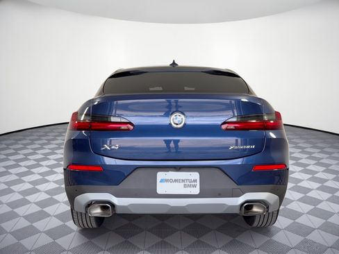 Used 2025 BMW X4 xDrive30i AWD/4WD image 11