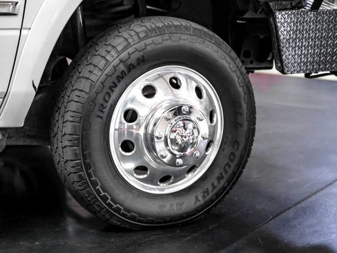 Used 2018 RAM 3500 Laramie w/ Cold Weather Group image 51