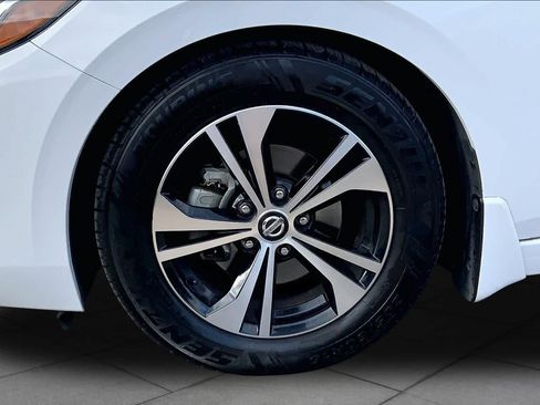 Used 2020 Nissan Sentra SV FWD image 11