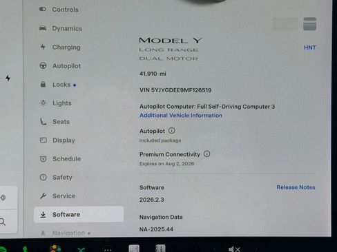 Used 2021 Tesla Model Y Long Range image 3