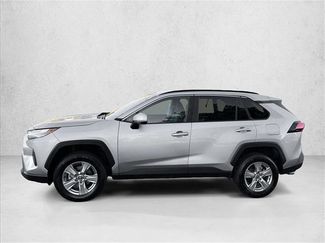 Used 2024 Toyota RAV4 XLE AWD/4WD video 4
