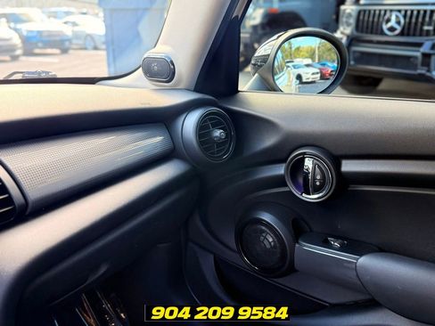 Used 2015 MINI Cooper 4-Door Hardtop FWD image 20