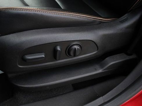 Used 2023 GMC Terrain AT4 image 3