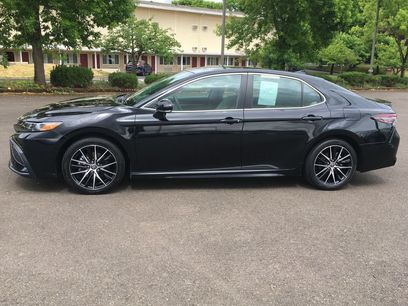 Used 2024 Toyota Camry SE