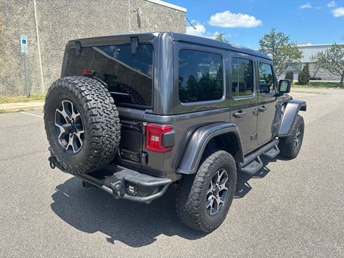 Used 2019 Jeep Wrangler Unlimited Rubicon w/ LED Lighting Group AWD/4WD image 7