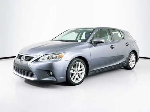 Used 2017 Lexus CT 200h w/ Accessory Package 2 image 3