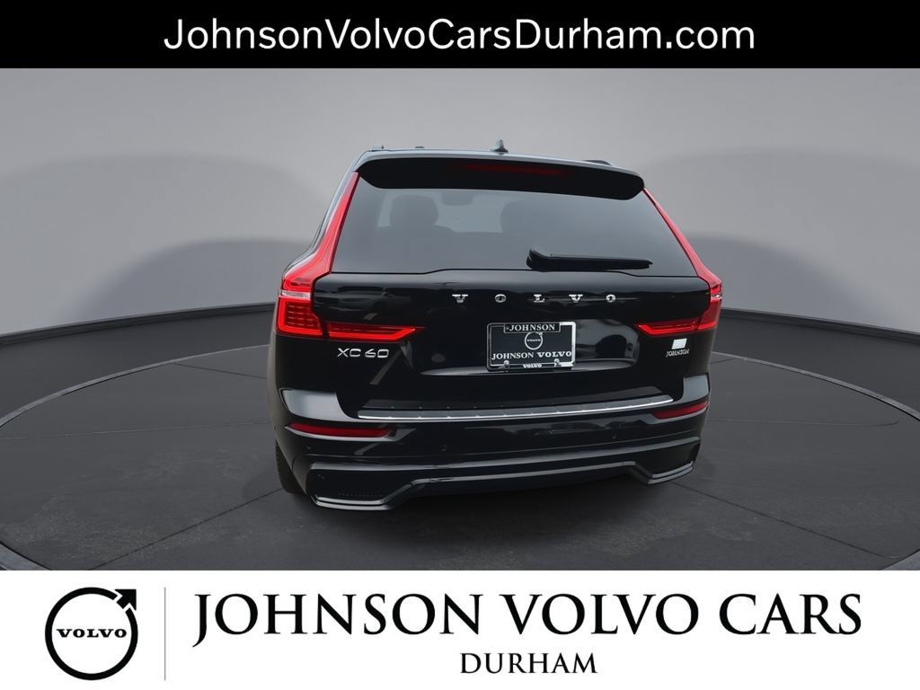 Used 2024 Volvo XC60 T8 Ultimate w/ Protection Package Premier AWD/4WD image 7