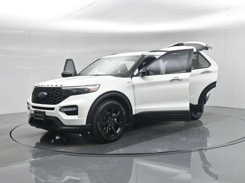 Certified 2023 Ford Explorer ST-Line w/ Class IV Trailer Tow Package image 25