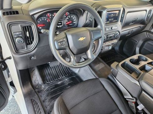 Used 2025 Chevrolet Silverado 2500 W/T image 27