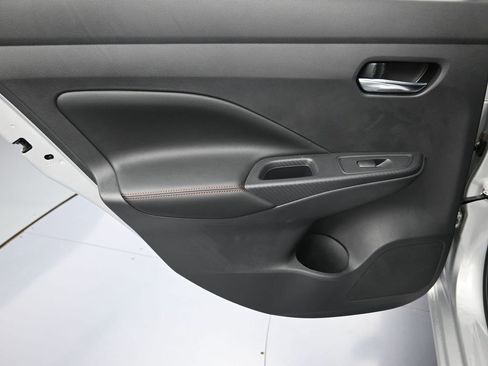 New 2025 Nissan Versa SR w/ Trunk Package FWD image 19