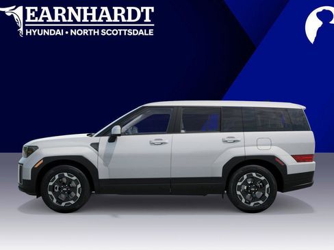 New 2027 Hyundai Santa Fe SE FWD image 3