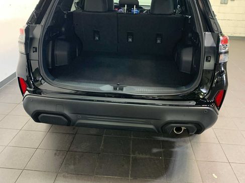 Used 2026 Subaru Forester Touring AWD/4WD image 11