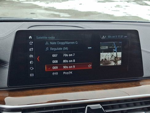 Used 2017 BMW 540i xDrive image 18