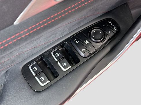 Used 2023 Kia Stinger GT2 AWD/4WD image 20