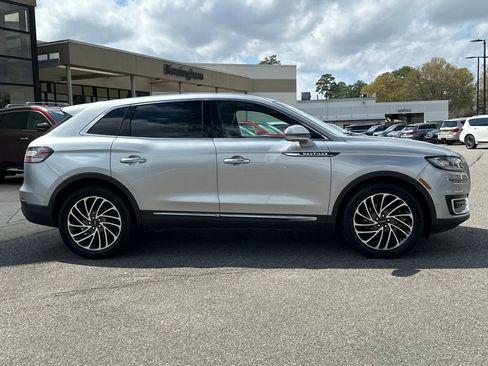 Used 2020 Lincoln Nautilus Reserve w/ Equipment Group 201A image 13