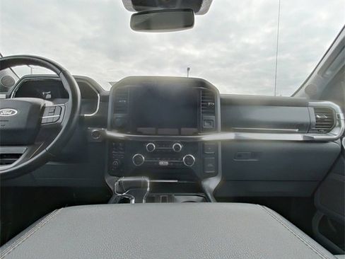 Used 2021 Ford F150 Lariat w/ Max Trailer Tow Package image 25