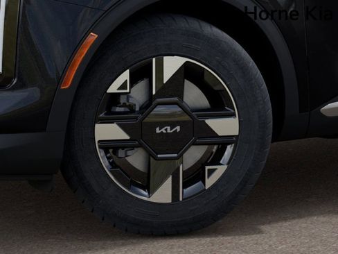 New 2026 Kia Sportage LX image 9