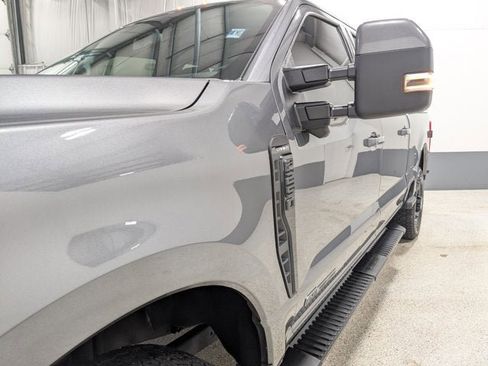 Used 2023 Ford F250 Lariat w/ Sport Appearance Package image 7