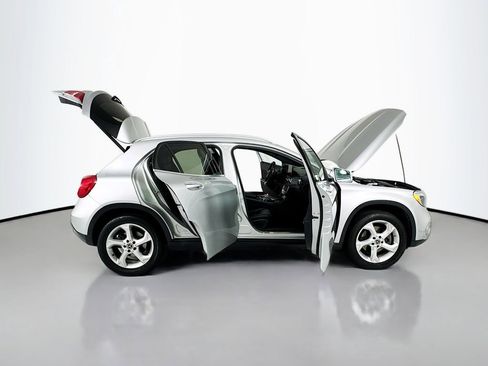 Used 2018 Mercedes-Benz GLA 250 4MATIC image 23