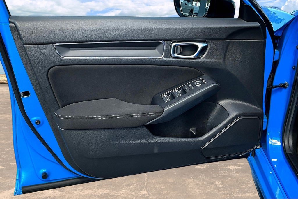 Used 2025 Honda Civic Sport image 22