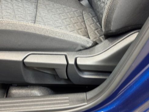 New 2026 Nissan Kicks SV image 10