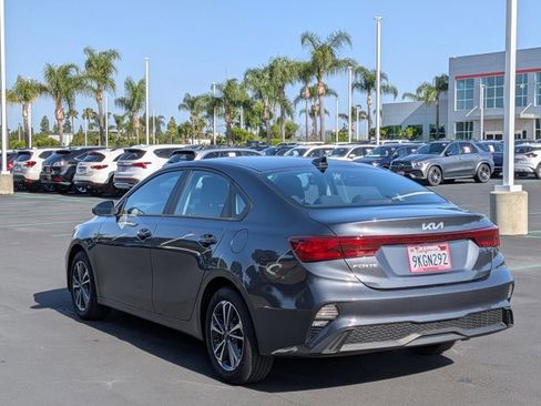 Used 2024 Kia Forte LXS image 8