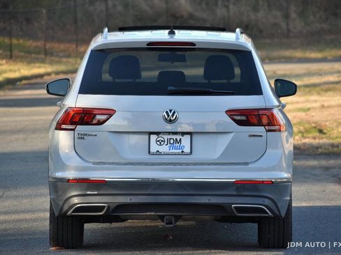 Used 2019 Volkswagen Tiguan SEL w/ 3rd Row Seat Package image 6