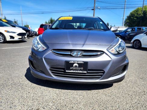 Used 2015 Hyundai Accent GLS image 2