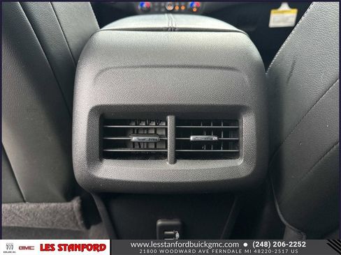 Certified 2022 GMC Terrain SLT w/ Tech Package image 17