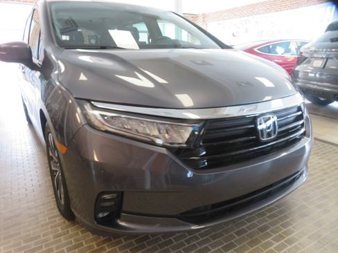 Used 2024 Honda Odyssey EX-L image 55