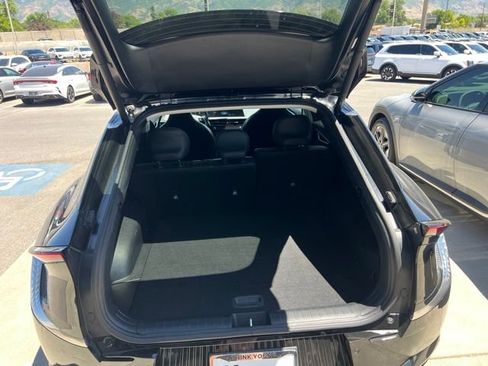 Used 2022 Kia EV6 Wind AWD/4WD image 18