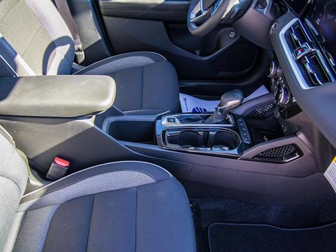 New 2025 Chevrolet TrailBlazer LT w/ Convenience Package FWD image 12